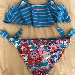 Roxy bikini set